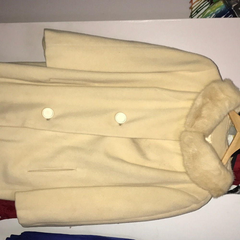 ‼️VINTAGE NEW cashmere mink collar coat ‼️‼️